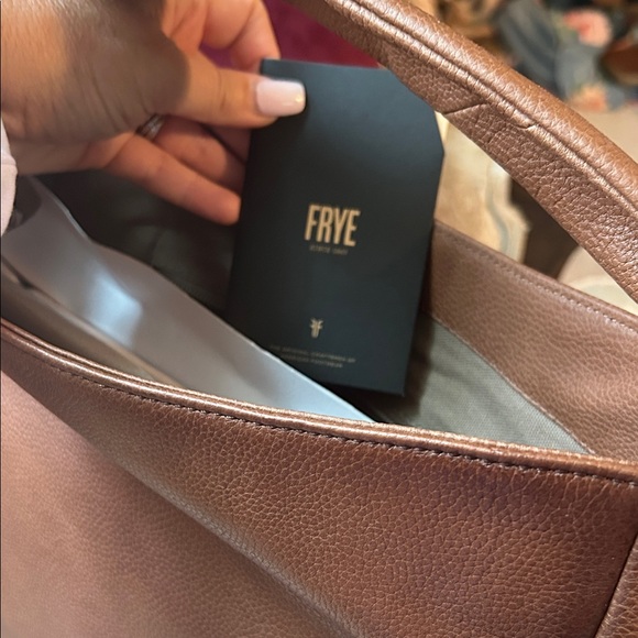 Frye Nora Knotted 100% Genuine Leather Women's Hobo Shoulder Bag - Picture 8 of 10